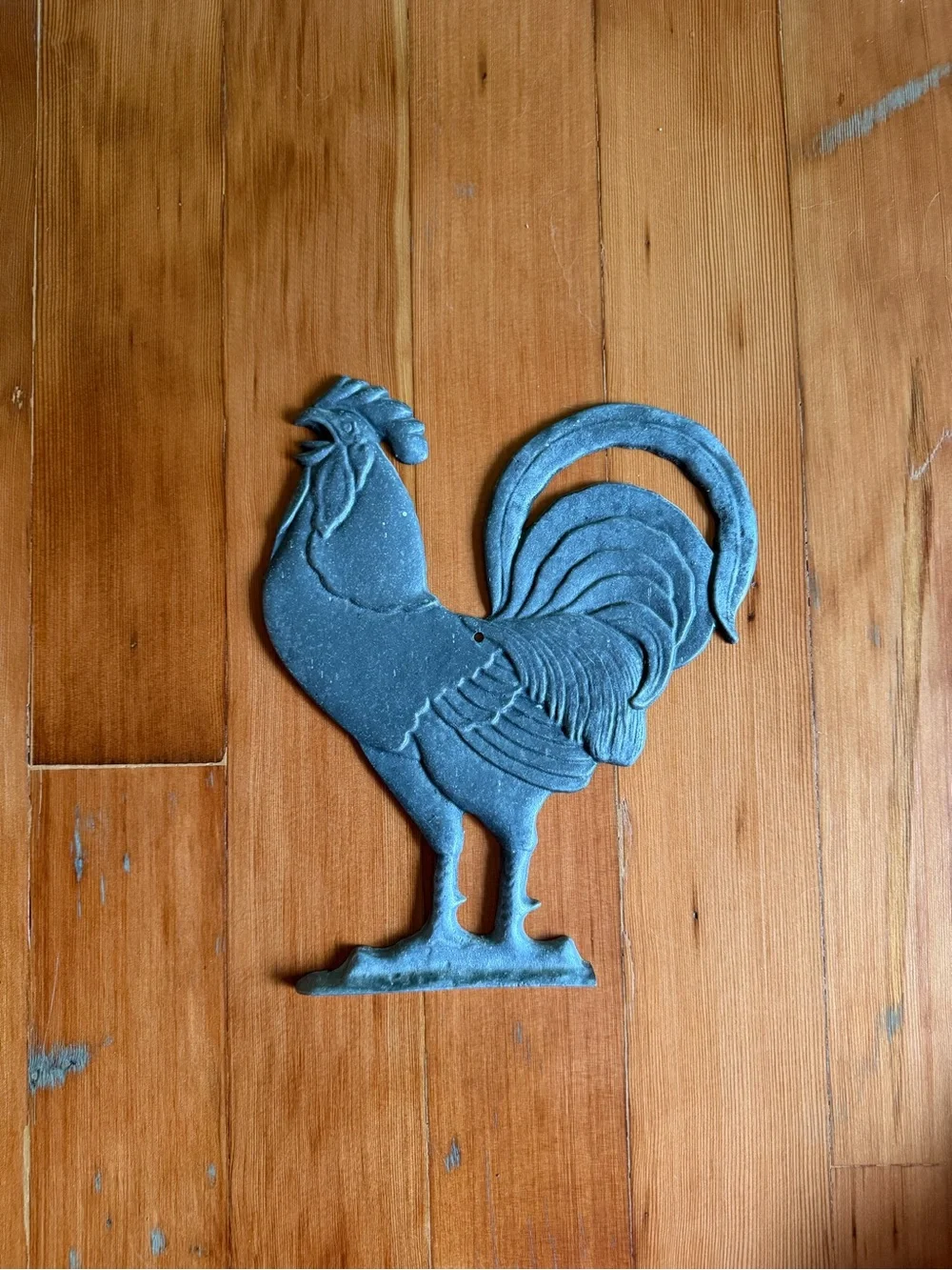 Rustic Metal Rooster Wall Decor - Gray